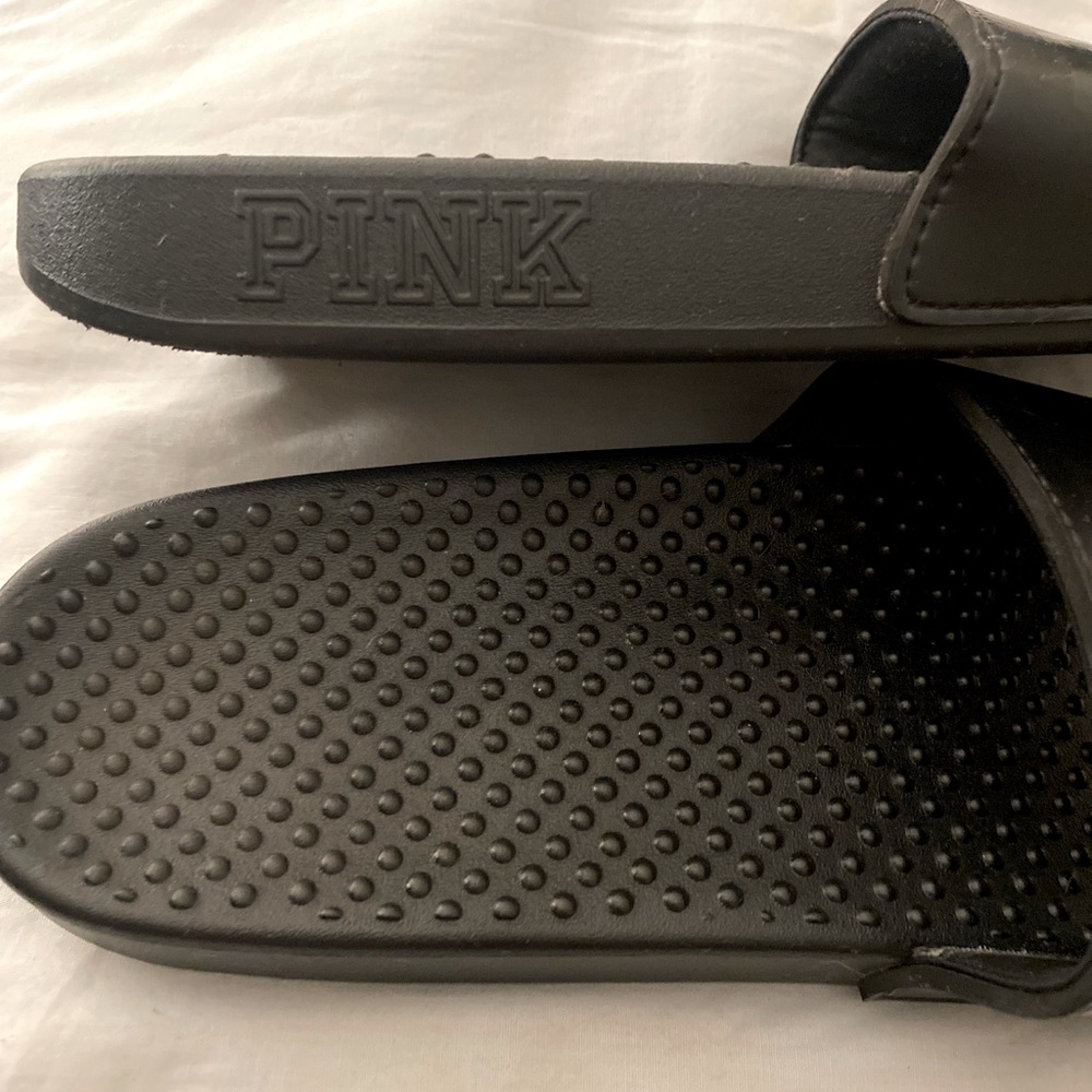 PINK slides size large